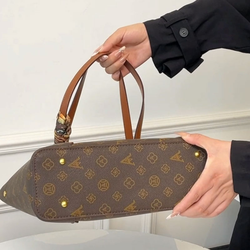 Multi-functional brown women's large-capacity handbag new fashion shoulder tote bag with PU lining, suitable for weekend trips