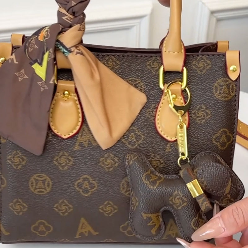 2025 Fashion Shoulder Bag Ladies Pu Leather Crossbody Designer Ladies Ladies Ladies Underarm Bag