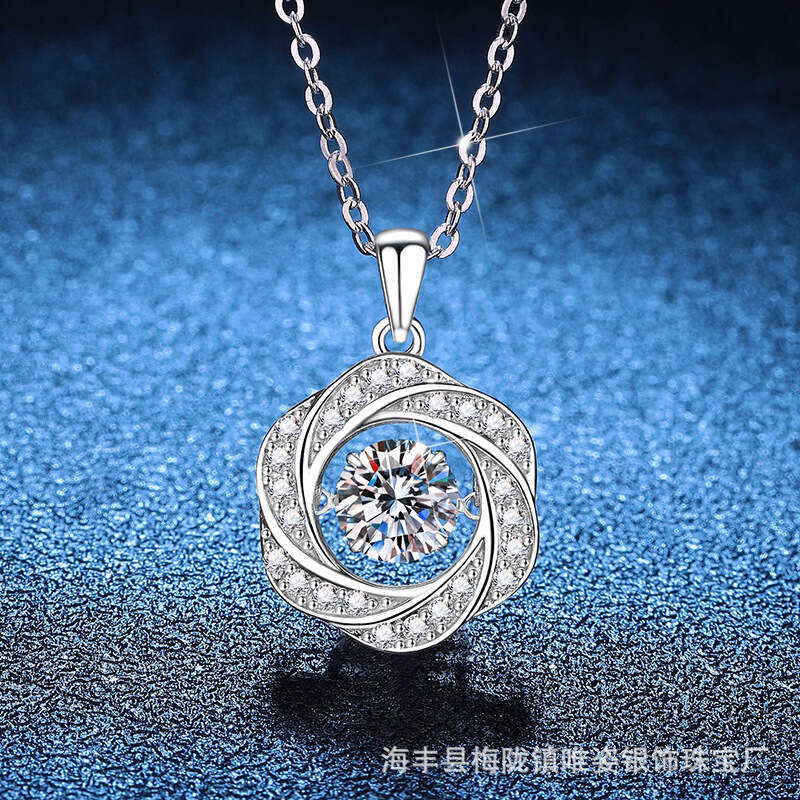 S Pure Sier Moissanite Mobius Heart Necklace Niche Light Design Gift for Girlfriend 9f2