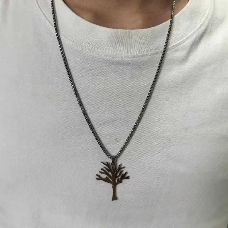 New Personalized Stainless Steel Tree of Life Pendant Necklace Jewelry Accessories for Men and Women Jewelry Gifts Wholesale W250719