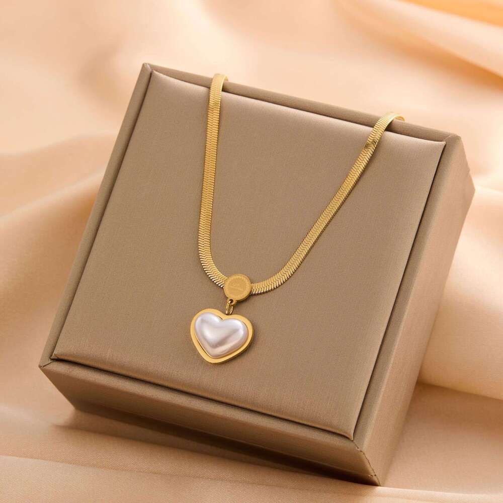 Fashion New Style Dia-Studded Titanium Steel designer Necklace for Women Versatile Ins Internet Celebrity Liht Clavicle Chain Eleant Hih-End Feel