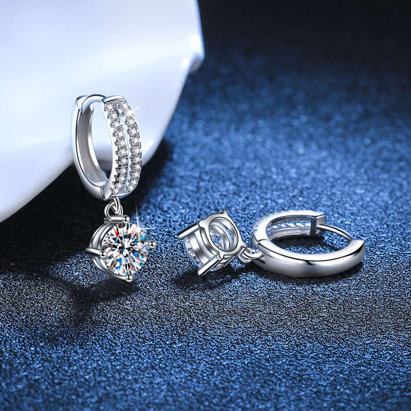 New Arrival S Pure Sier Elegant Classic Four-Prong D Color 1 Carat Moissanite Stud Earrings 16d