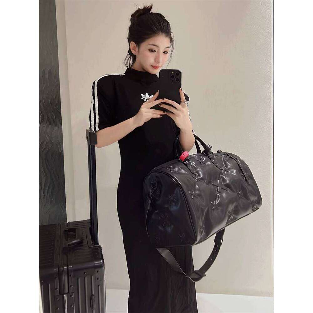 Soft Leather Cloud Travel New Carry On Luggage Handbag Gym Down Cotton Filled Boston Pillow Bag