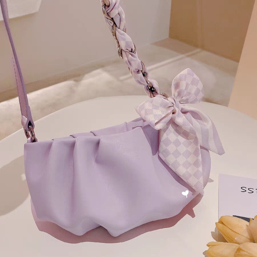 Summer new women's single shoulder crossbody bag fashion new pleated cloud underarm bag fashion texture women's crossbody bag new designer b