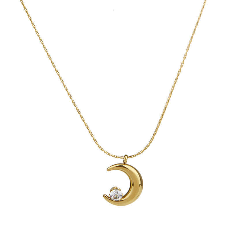 Korean Version Small Crescent Claw Dia Moon Titanium Steel Goddess Collarbone Chain Niche Design High-end Necklace