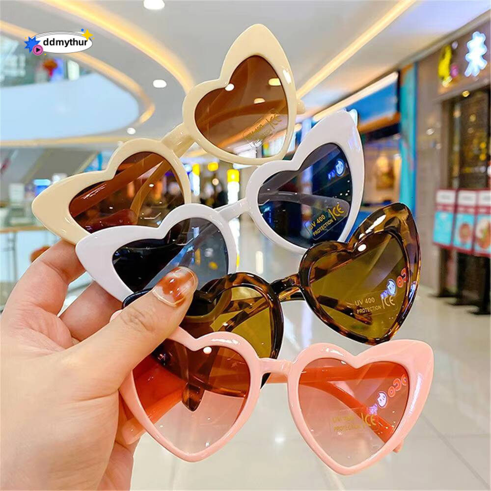 Heart Kids Sunglasses Children Retro Cute Cartoon Love Cat Eye Sun Glasses Girls Boys Baby Outdoor Shades UV400 Eyewear 2025 ddmythur Z260305