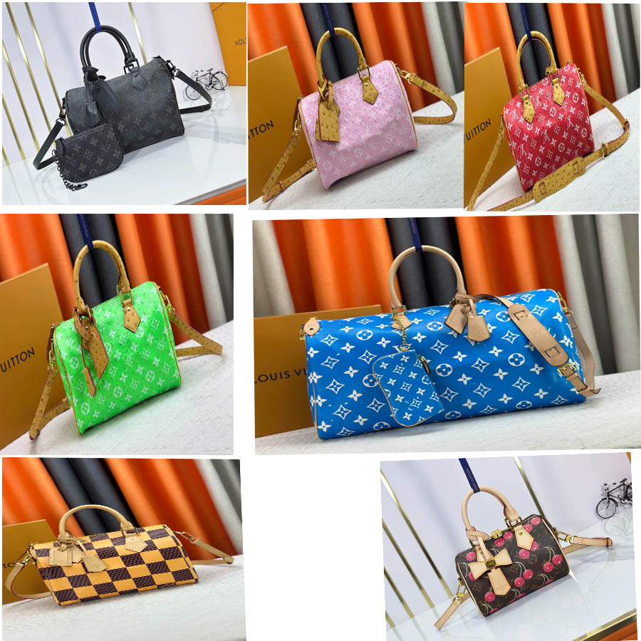 2025 model designer handbag - women's luxurious handbag - fashionable crossbody bag - travel bag for the fashion-conscious crowd