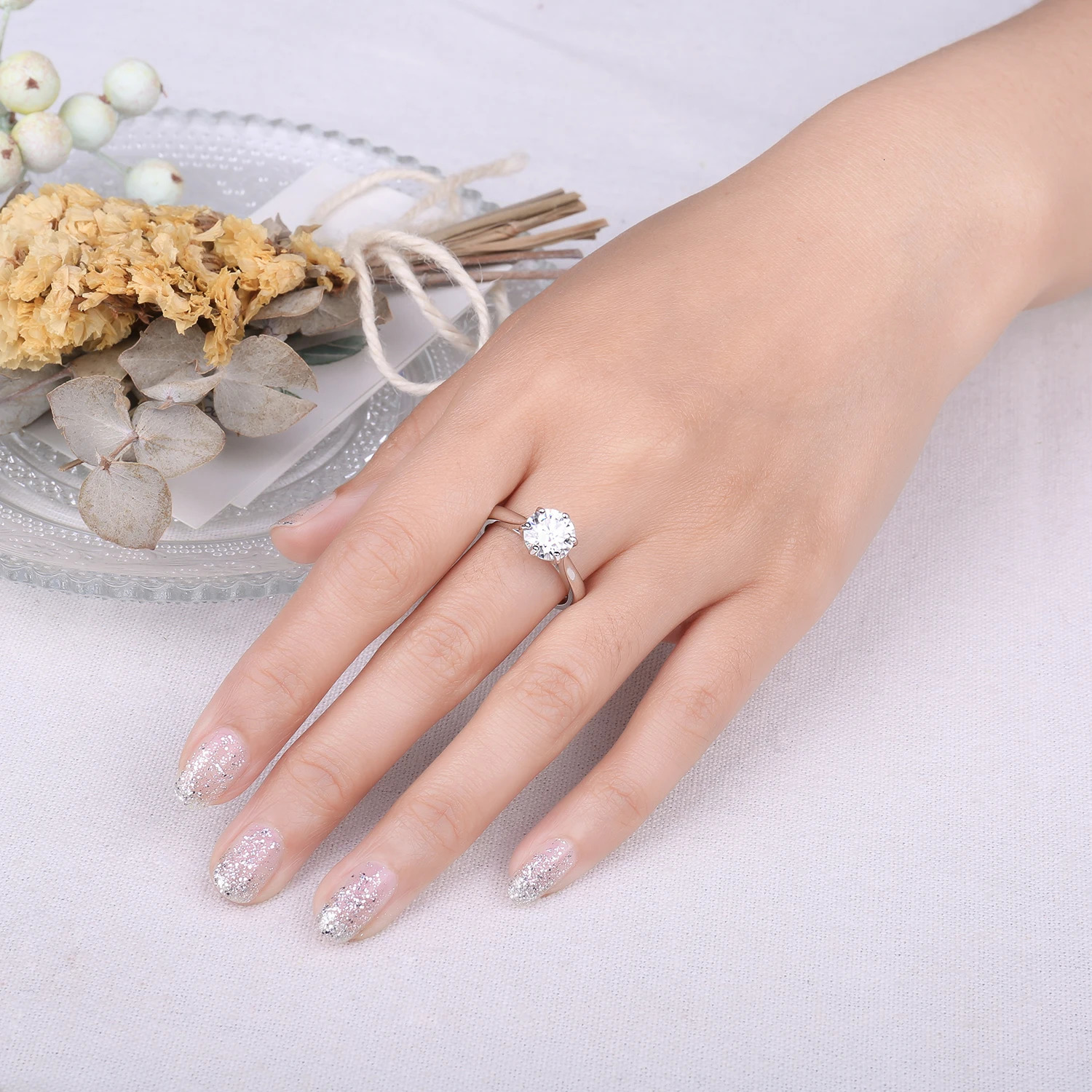 Jewelry D Color 0.5ct 1ct 1.5ct 2ct Round Cut S925 Sterling Silver Solitaire Wedding Engagement Ring for Women 250715