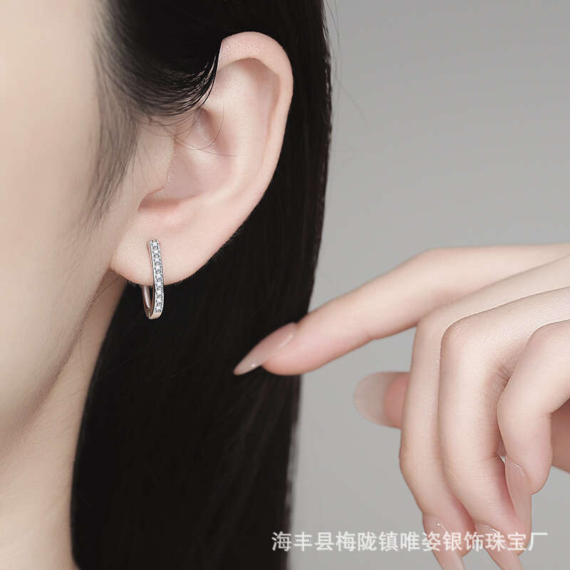 S Sier Moissanite Single Row Full Dia U-shaped Hoop Ear Clip Niche Earrings 2a5