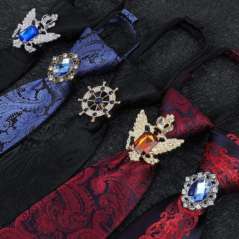 Vintage Knight Business Shirt Tie Buckle Collar Clip Hoop Rudder Eagle Crystal Jewelry Men Accessories 250715