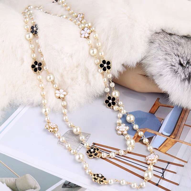 Light Autumn Winter Multi-layer Women's Sweater Chain Pearl Necklace Trendy Niche Accessories