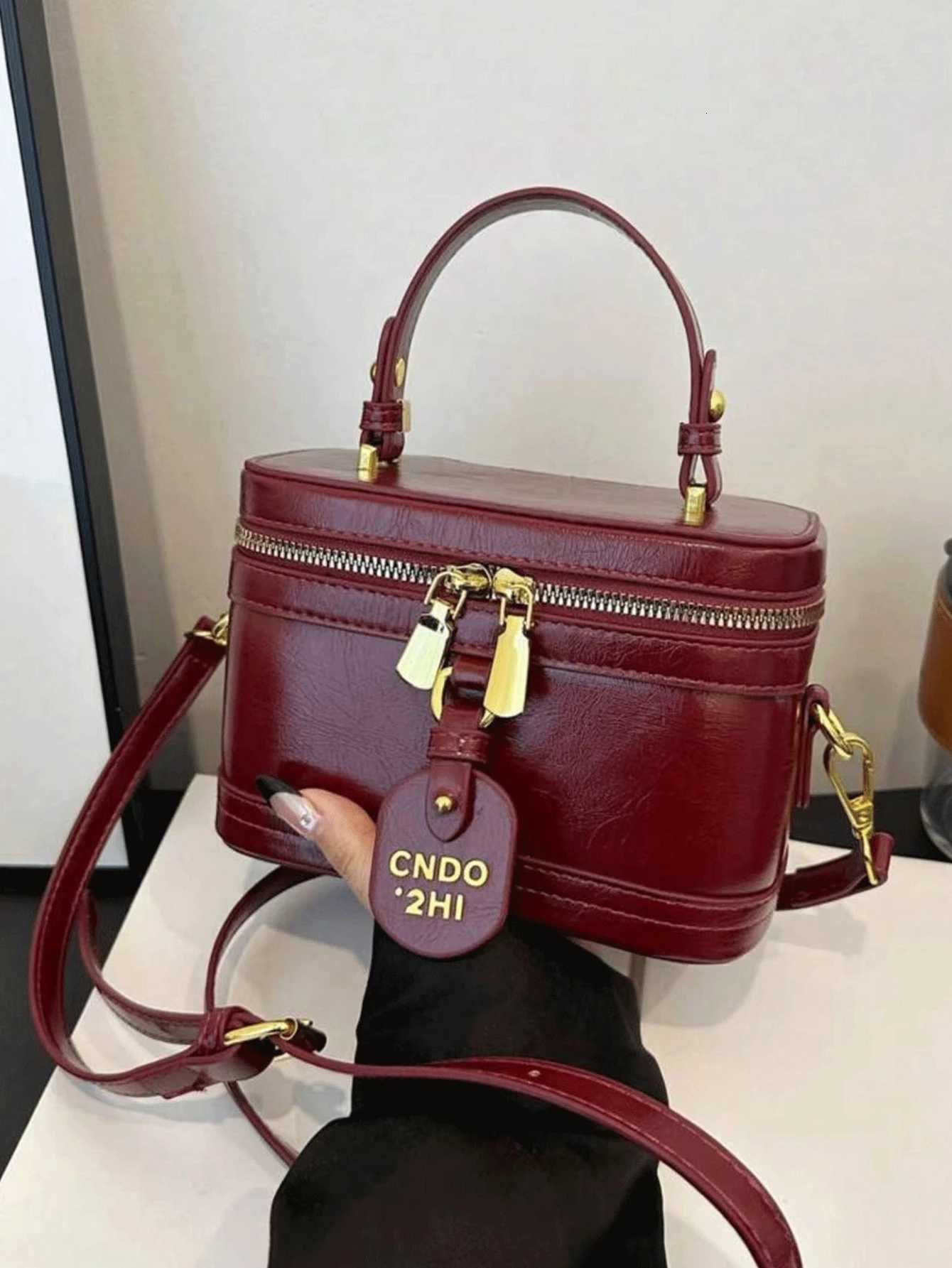 Vintage Leather Tote Bag with Gold Zippers Adjustable Straps - Red/Black/Varnish Red Multi-Color Optical Glossy Finish Crossbody Y250718