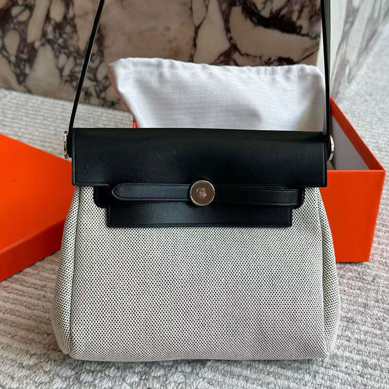 Luxury Designer Crossbody Bags Herbag Canvas New Mini Ladies Shoulder Bag Leather Strap Light Cross Body Splicing Color 20cm