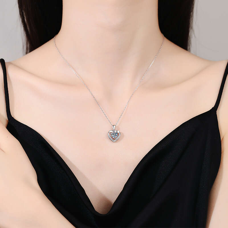 S Pure Necklace Eternal Heart Sier Pendant Moissanite Clavicle Chain for Women Qixi Valentine's Day Gift e9e