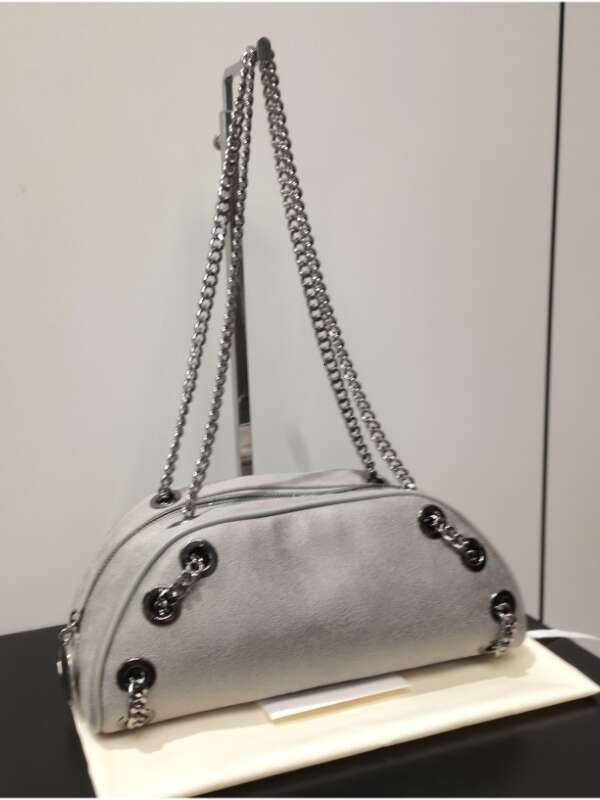 New Niche Banquet Chain Single Shoulder Versatile Casual Underarm Personality Women S Bag