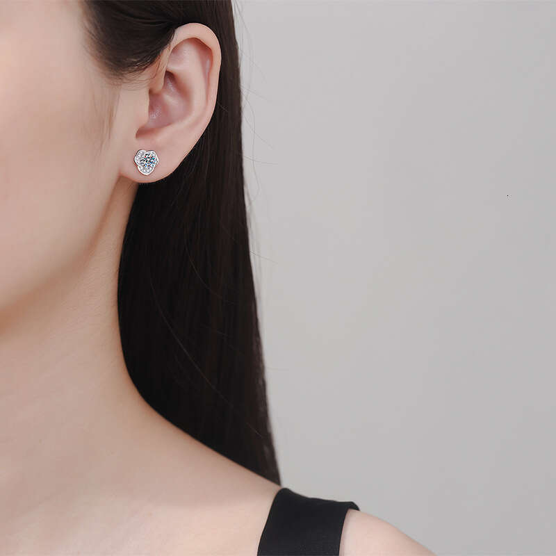 S Pure Sier for Women, Light Korean Style Camellia Earrings, D Color 1 Carat Moissanite Earrings 951