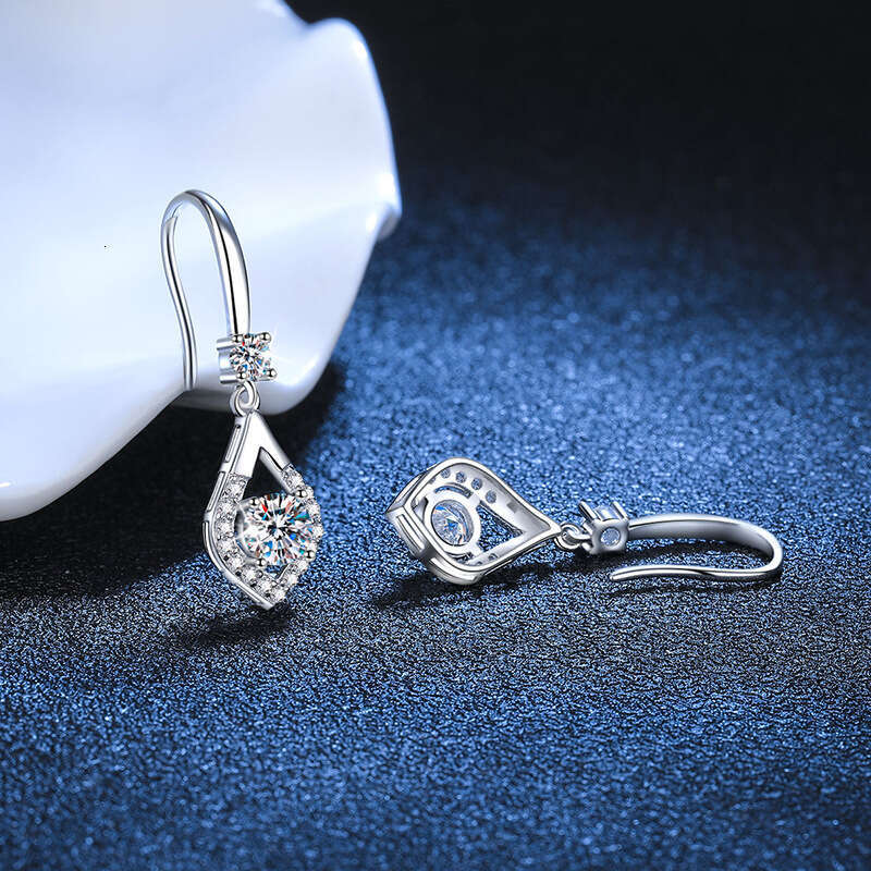 for Women with a Sense of Sophistication, Pure Sier Ear Hooks, Earrings, Water Drop Shape, 1 Carat Moissanite Dia Earrings 064