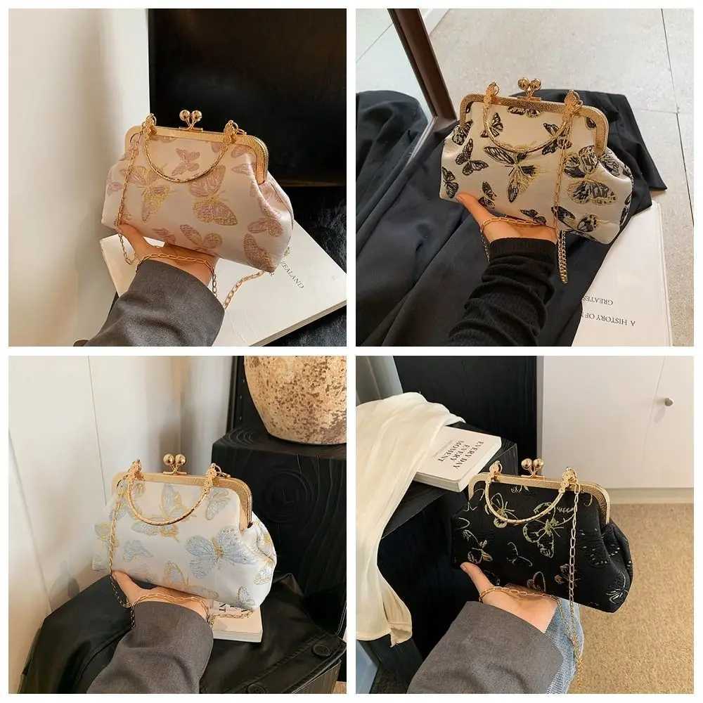 Butterfly Pattern Chinese Style Handbag Kiss Lock Wrist Bag Embroidery Crossbody Bag Shoulder Cheongsam Accessories