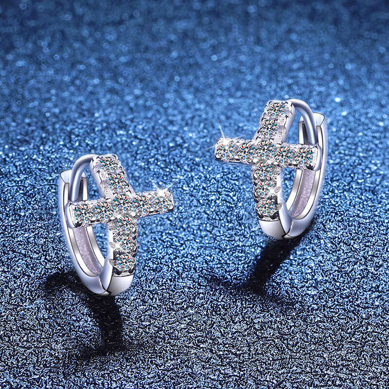 Trendy Sterling Sier Light Korean Style Versatile 30 Carat Stud Earrings Moissanite 964
