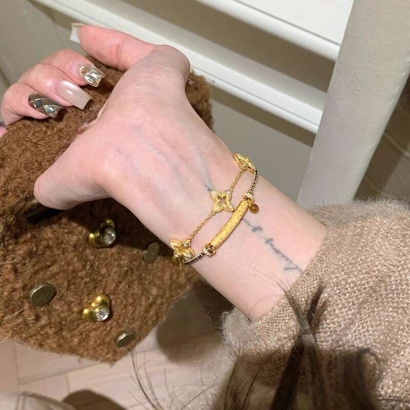 High-end Brushed Stackable Vintage Style Versatile Design Sense Elegant Light Exquisite Unique Niche Bracelet