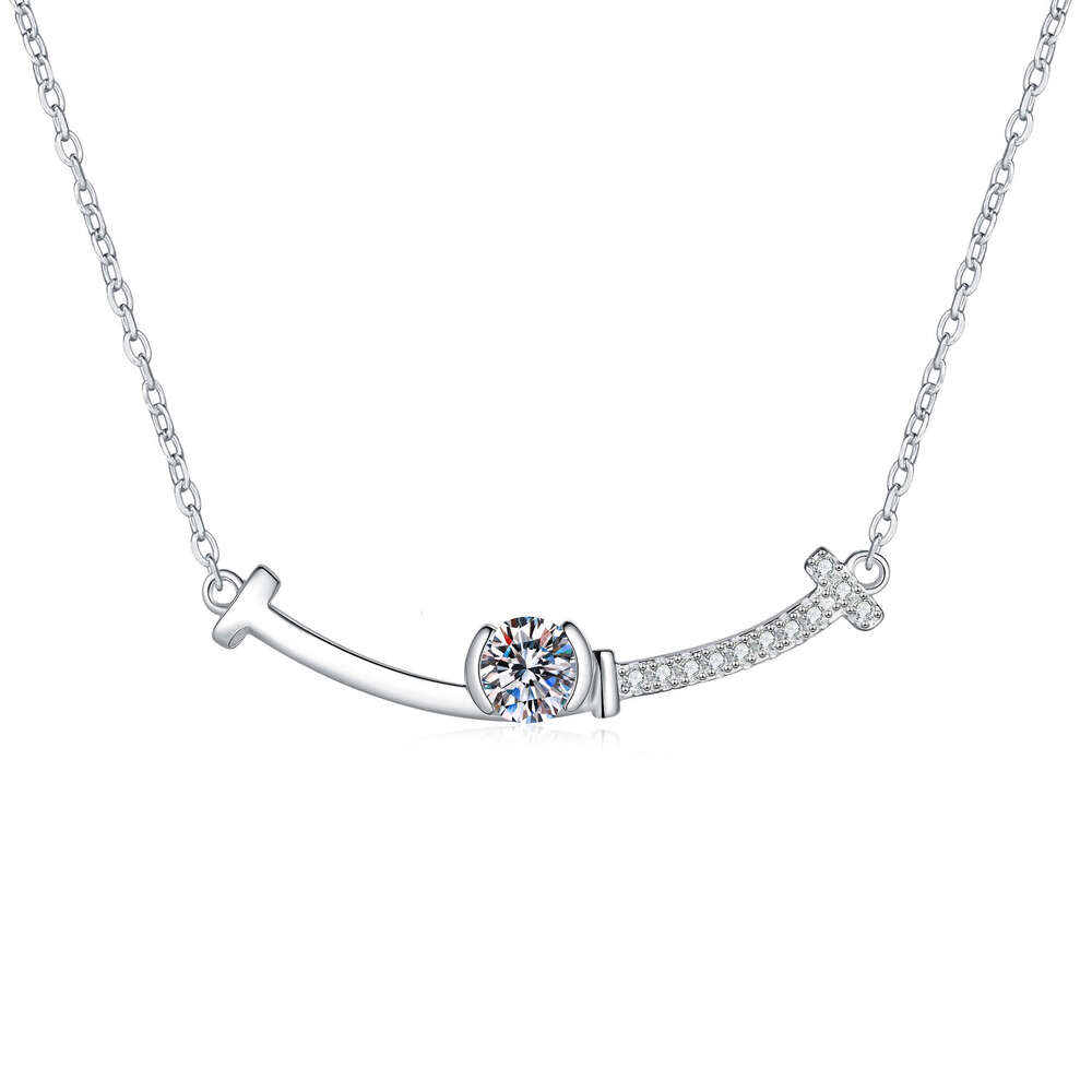 Moissanite S Sterling Sier Necklace Smile Face Light Fashion Versatile High-end Clavicle Chain a18