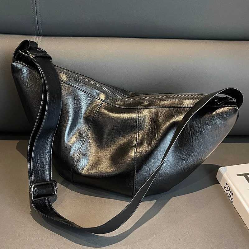 100% Authentic Black Underarm Shoulder Bag Quality Vintage PU Leather Ladies Half Moon Armpit Crossbody Bags Fem Hobos Handbag Y250718