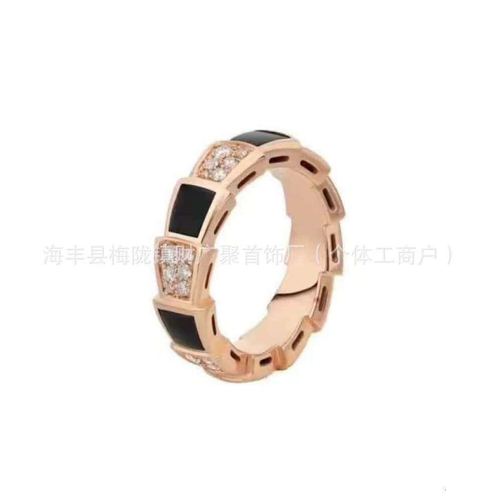 Designer Jewelry High Version V Snake Bone Mother-of-pearl Agate Rose Gold Wedding Ring Couple Rings For Men And Women