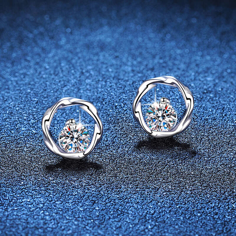 S Pure Sier Moebius Simple D Color 1 Carat Moissanite Earrings for Women 937