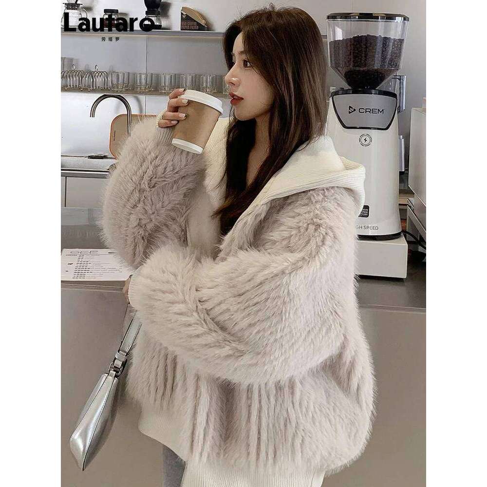 Lautaro Autumn Winter Loose Casual Hairy Shaggy Soft Warm Faux Fur Coat Women With Hood Long Sleeve Zipper Korean Fashion 2022 MDNG