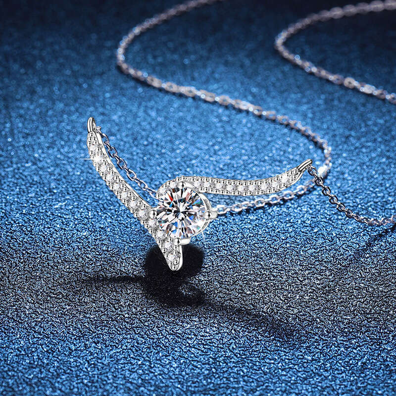 Sterling Sier Pendant Korean Style Angel Smile Clavicle Chain D Color Moissanite Necklace 18e