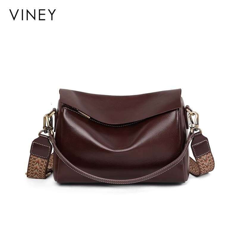 Ladies New Messenger Women's Large Capacity High-grade Genuine Leather Shoulder Pillow Bag