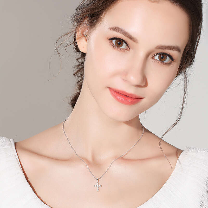 Classic Moissanite Pendant Sterling Sier Gold-Plated Fashion Cross Clavicle Necklace
