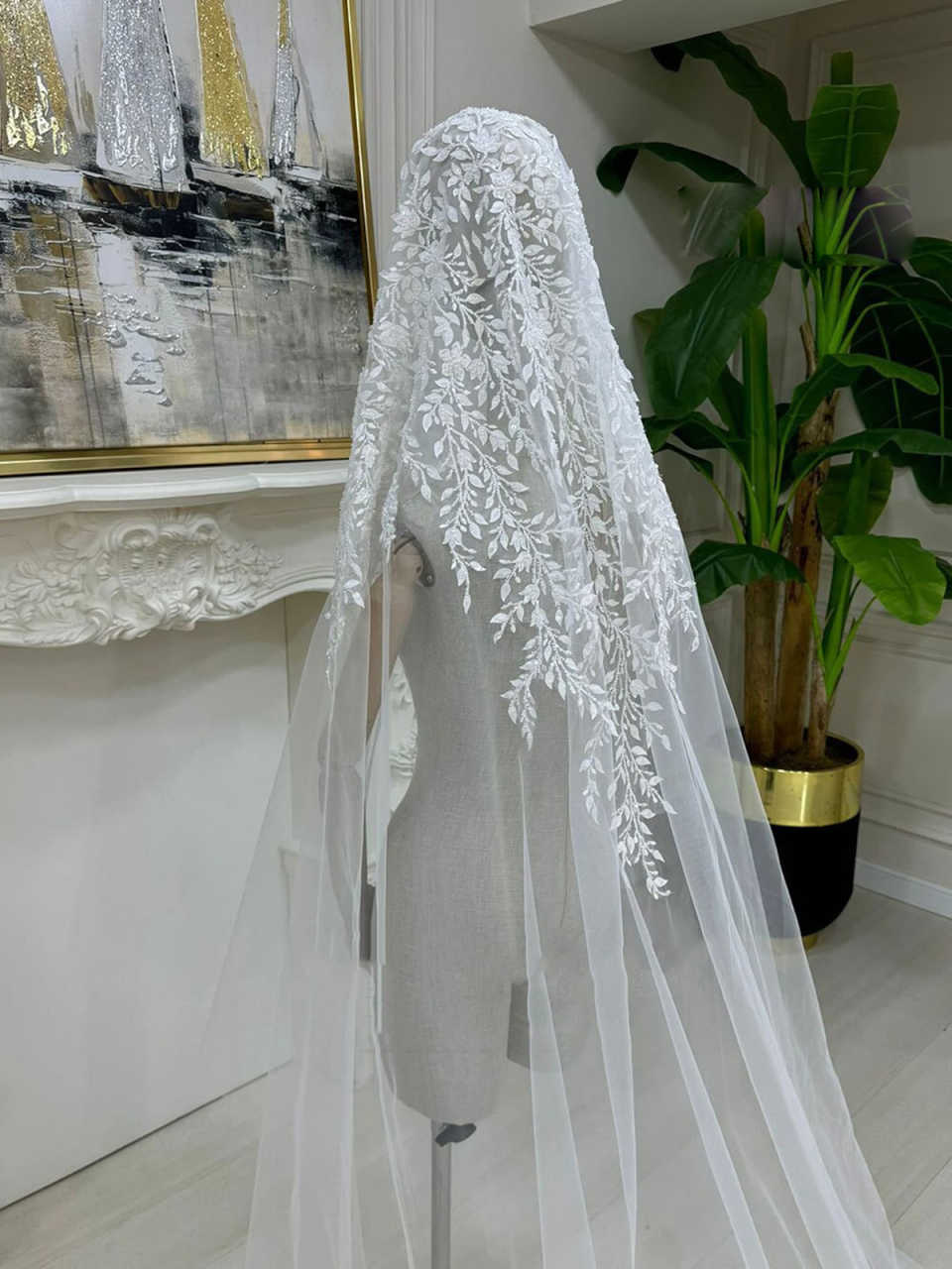 Luxurious Bridal Veils White Ivory Cathedral One Layer Woman Veil With Lace Applique Bride Accessories