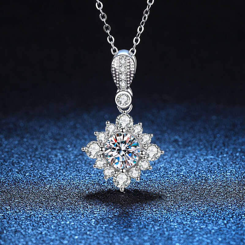 S Pure Sier Pendant Plated PT950 Geometric Princess Cut Full Dia D Color Moissanite Necklace for Women 245