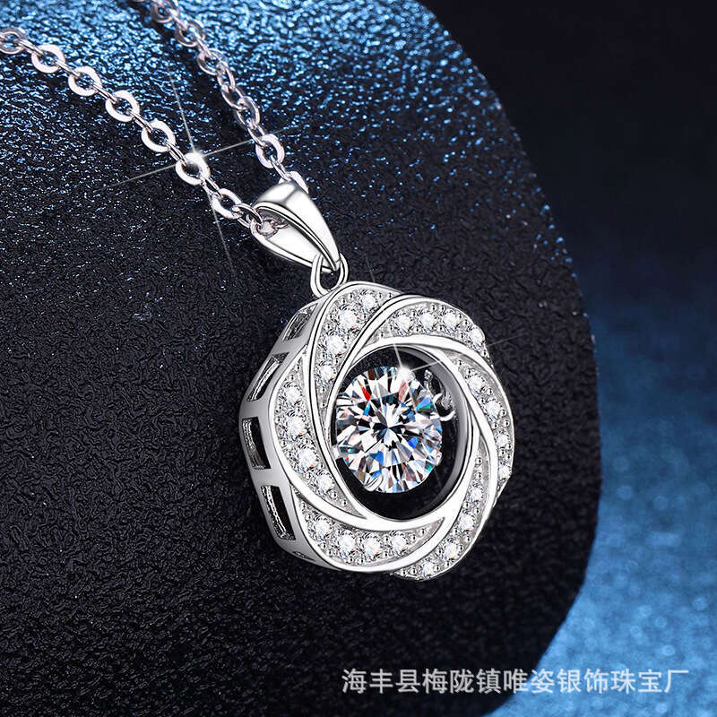 S Pure Sier Moissanite Mobius Heart Necklace Niche Light Design Gift for Girlfriend 9f2