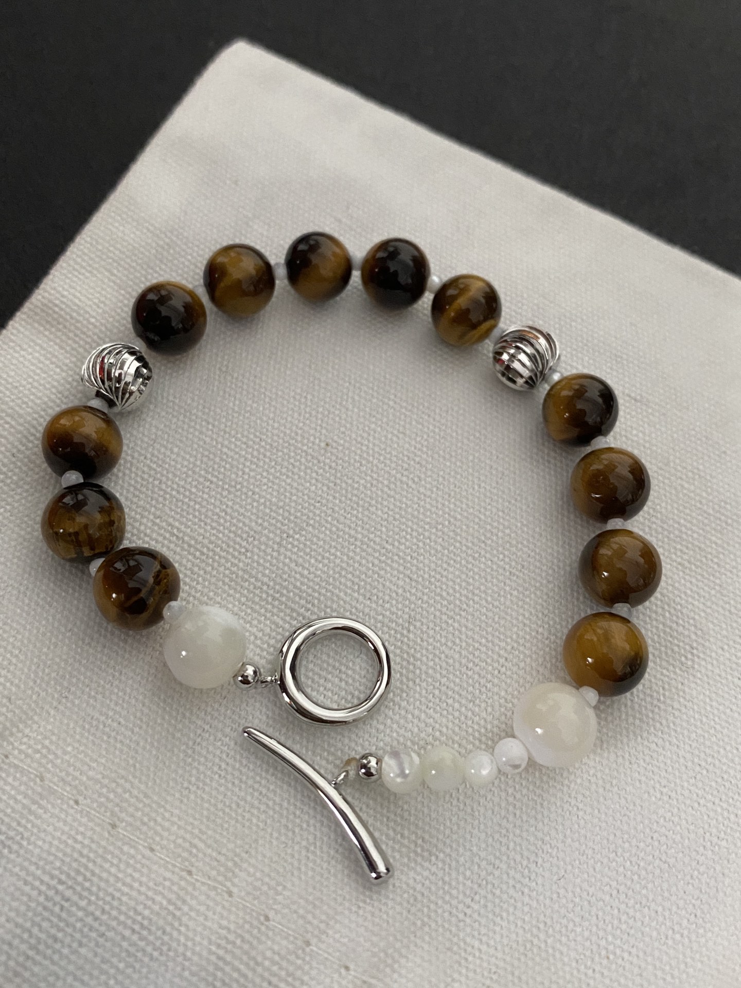 Natural Tiger Eye Bead Bracelet With White Gemstone And Silver - Tone Metal Accents Unique Handmade Jewelry For Daily Wear And Stylish Accessory