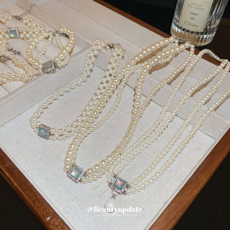 Real Gold Plated Gradient Zircon Pearl Braided Necklace French Style High-end Clavicle Chain Elegant Fashion Choker