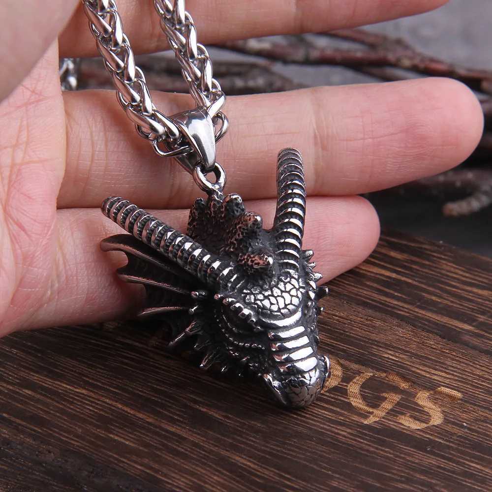 Dragon Pendant Necklaces Titanium Steel Jewelry Necklace Punk Men Accessories Dragon Pendant Jewelry W250718