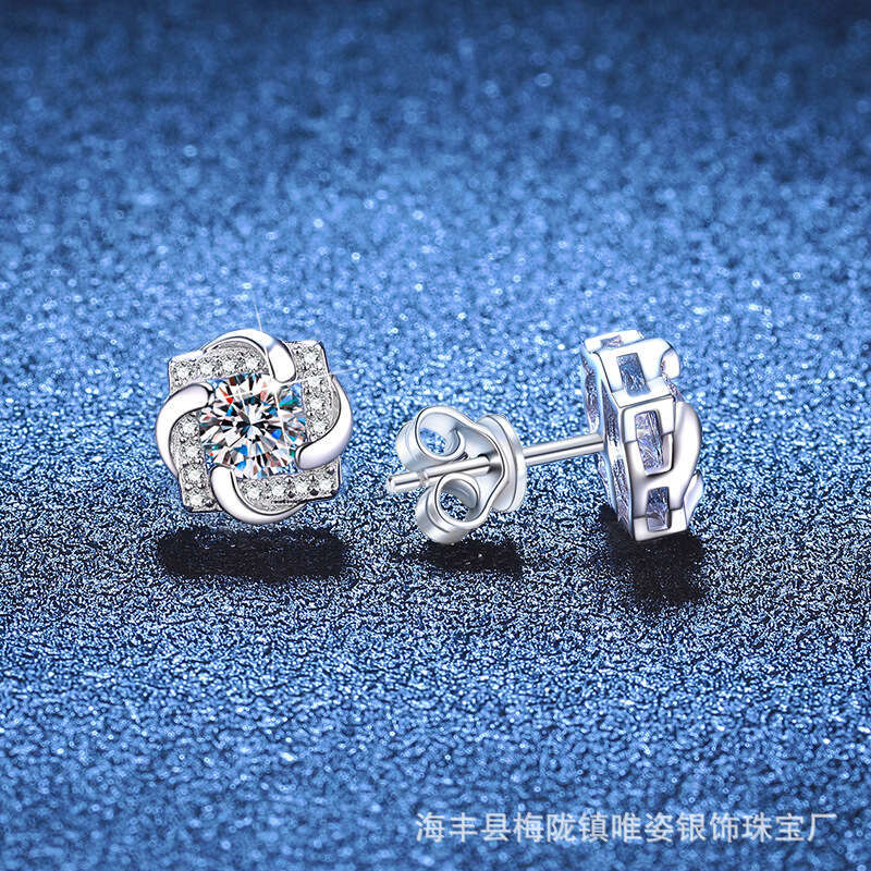 S Pure Sier Rotating Windmill Lucky Clover 1 Carat Moissanite Stud Earrings for Women 135