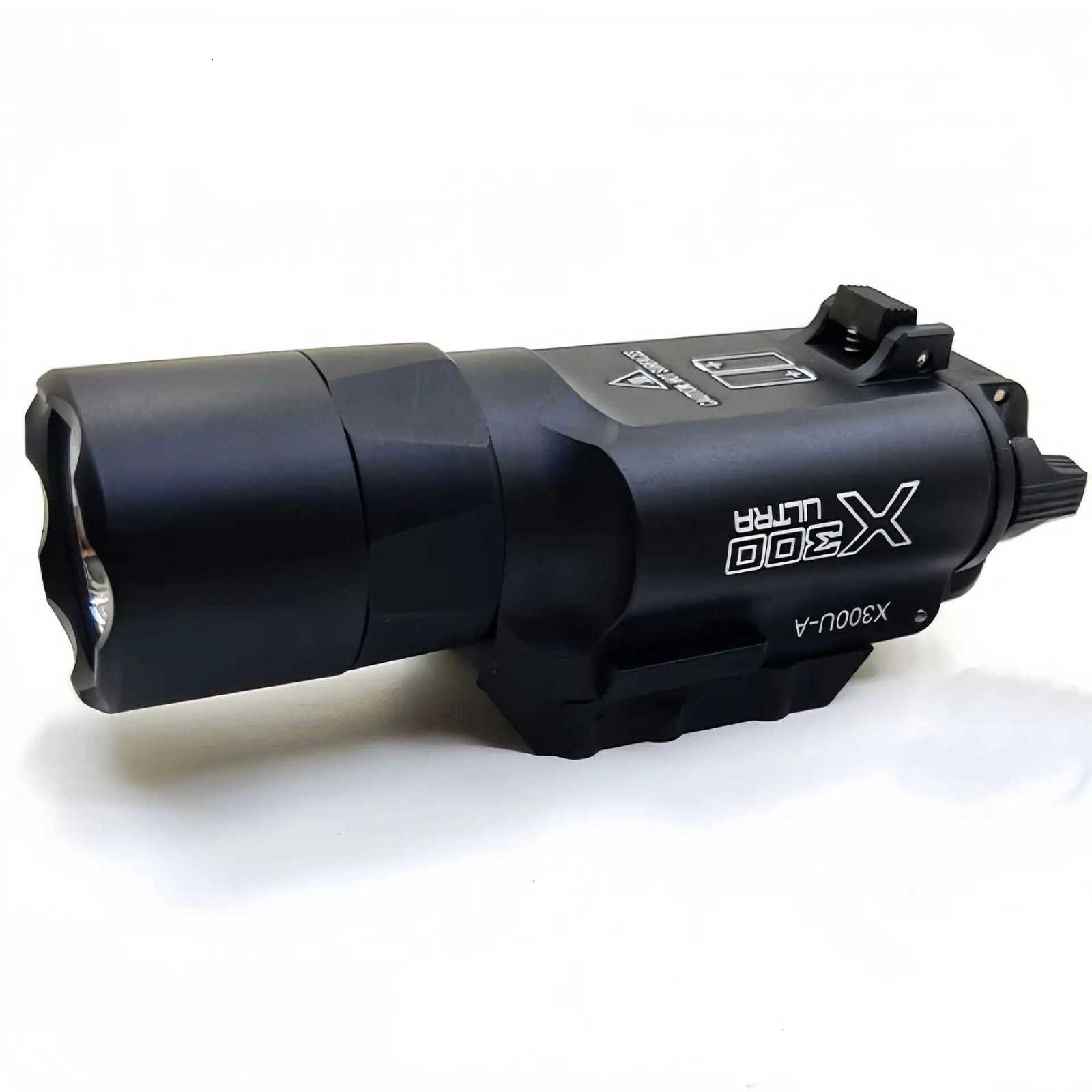 Tactical Surir Sty X300U X300 Ultra X300U-A Flashlight for Pistol Light Airsoft Helmet Light Weapon Torch Strobe 800 LumensXJ250718