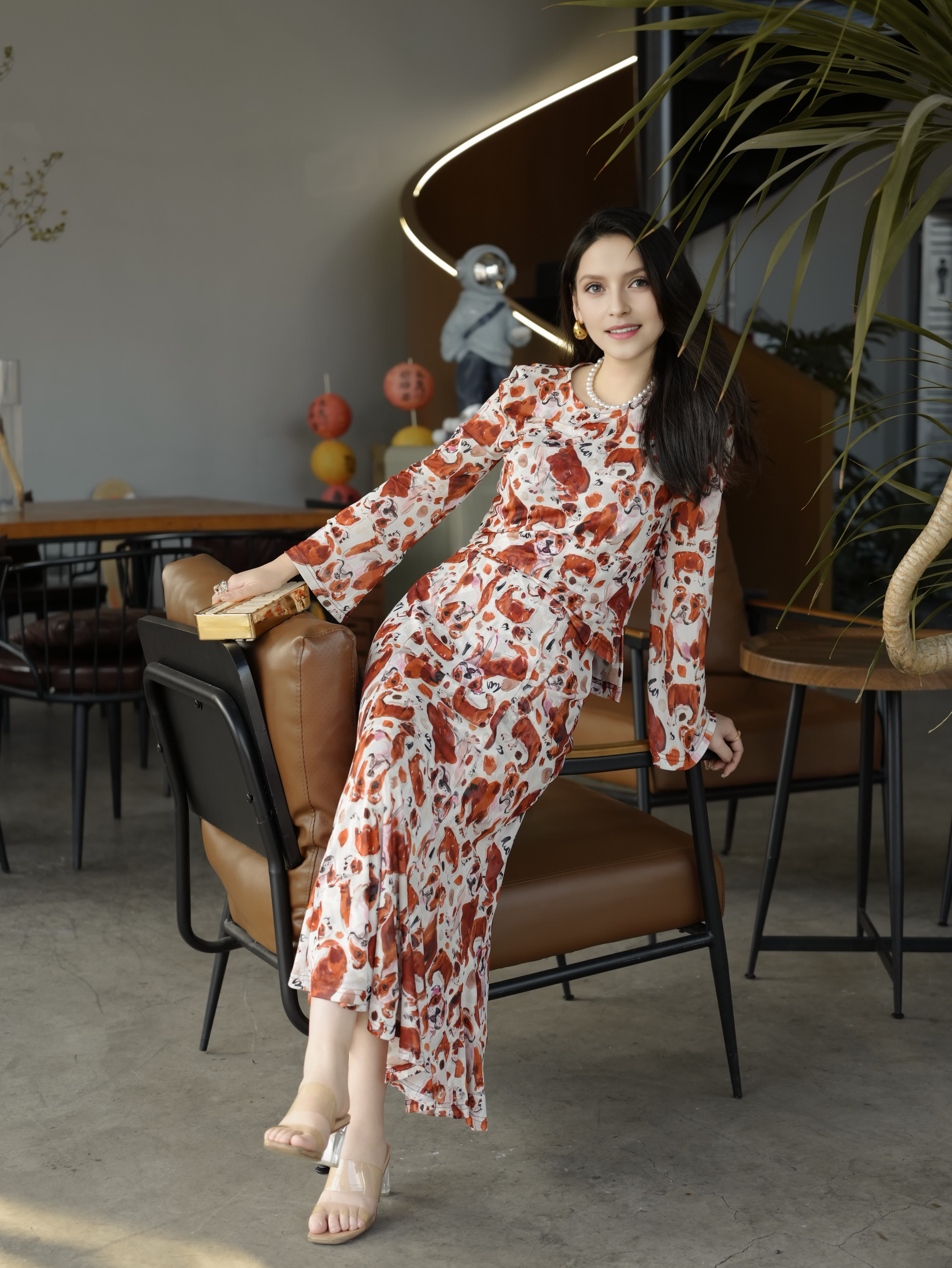 HZHJ original designer's pink puppy suit dress looks white and slim, high-end and stylish