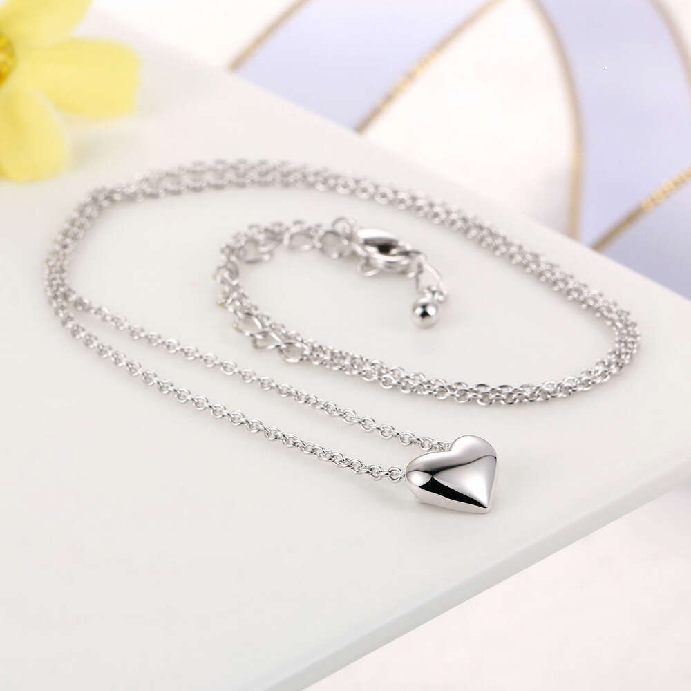 Hot Selling Heart Chain Necklace Simple Polished Platinum Plated Hand Jewelry