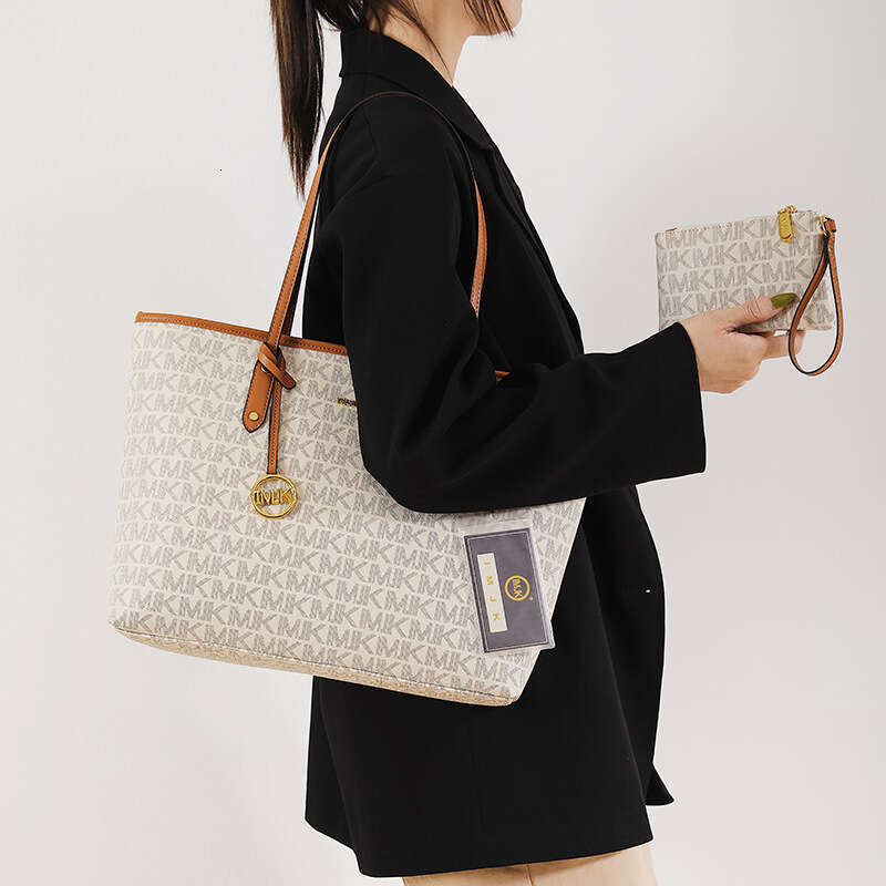 highend womens 2025 summer versatile classic elegant shoulder casual large capacity tote bag handbag