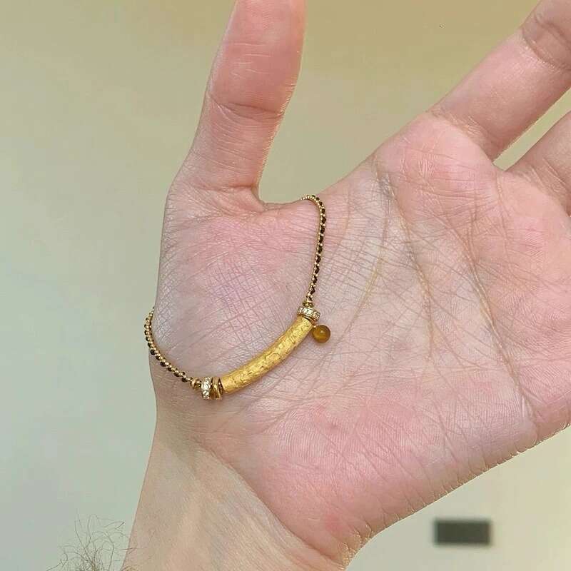 High-end Brushed Stackable Vintage Style Versatile Design Sense Elegant Light Exquisite Unique Niche Bracelet