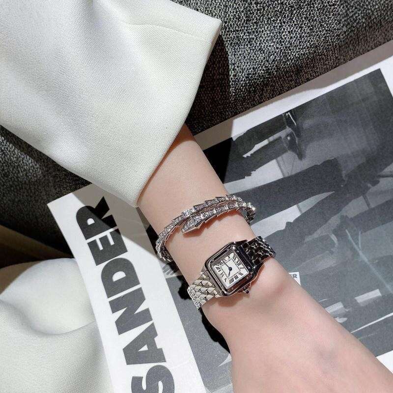 Zircon Snake Bone Women, Design, High-End Bracelet, Light Niche Style, Elegant and Exquisite Bracelet for Women