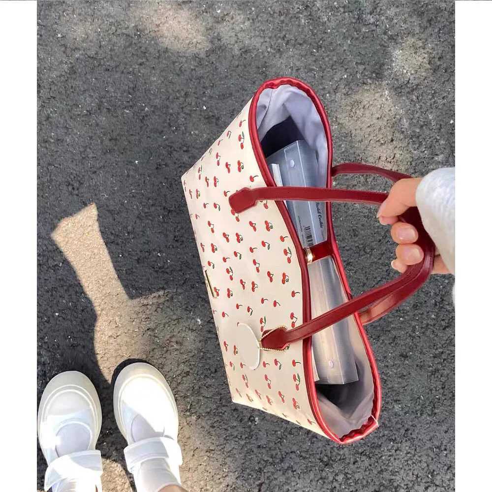 Fashion Cherry Popular Cute Cartoon Women Shoulder Bag New Trend Large Capacity Commuter Bag Student Laptop Bag Handbag Y250719