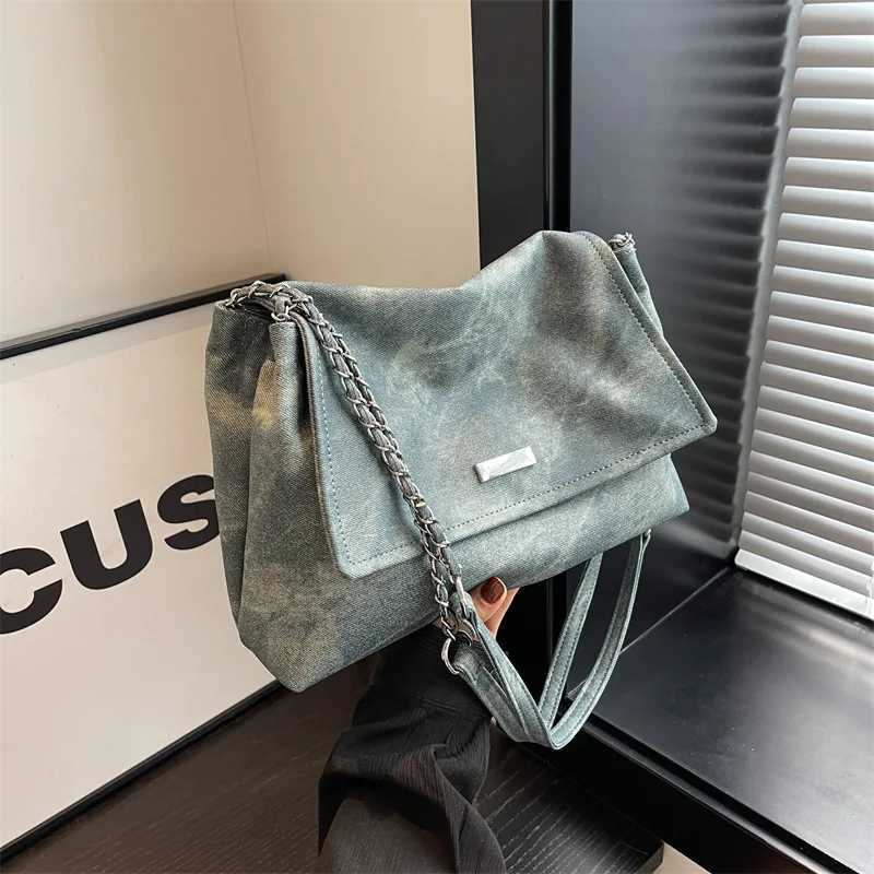 Daily Commuter Large Capacity Tote Bag Fi Ladies Shoulder Bag Leisure Hundred Chain Bucket Bag Lightweight Comfortable Y250730