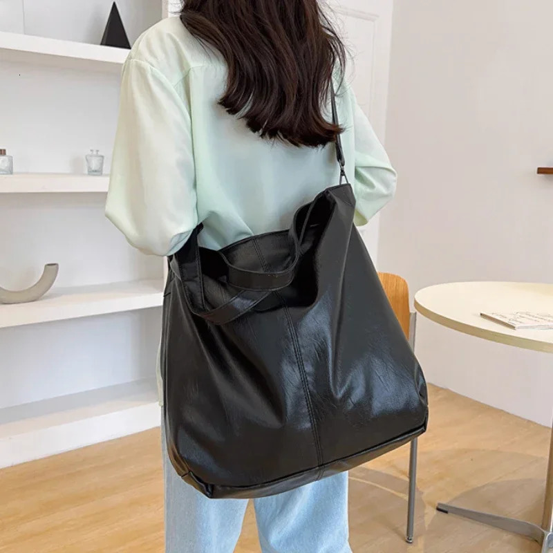 Fashion Big Leather Tote Bag For Women Large Capacity Retro Shoulder Bags Soft Leather Crossbody Handbags Large Lady Shopper Bag 250715