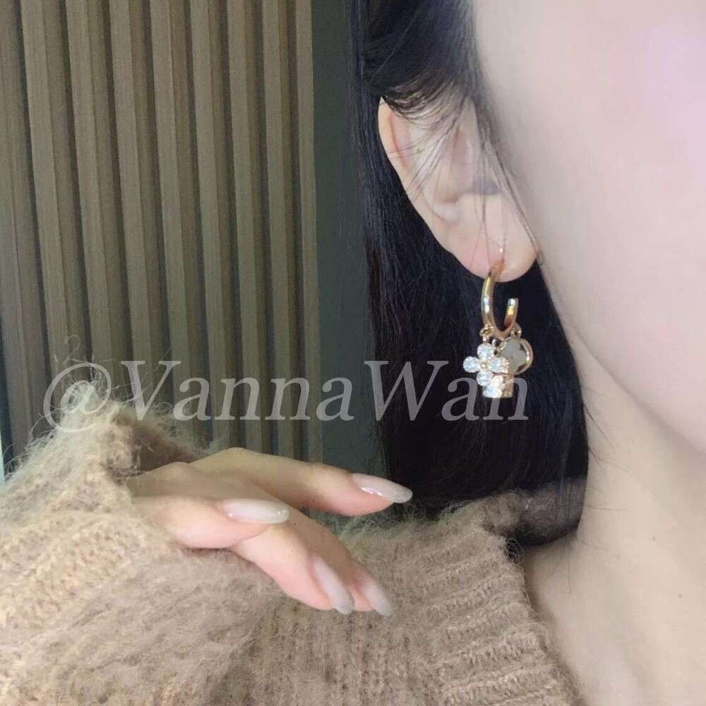 Multi-Pendant Tassel for Women 2025 New Sparkling Dia Flower Earrings Four-Leaf Clover Elegant High-End Design