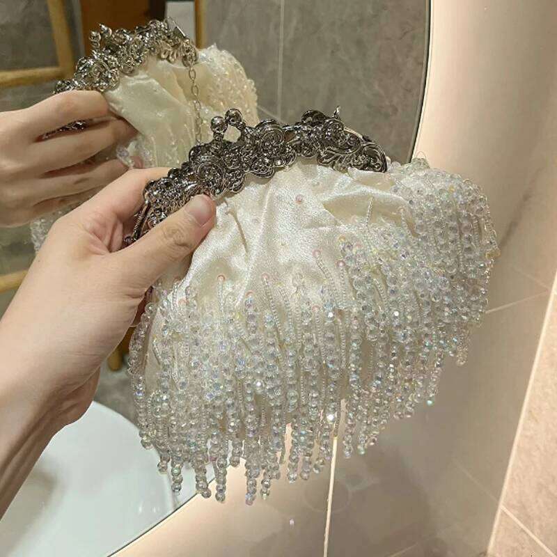 Beaded Tassel Women's Fashion Cheongsam Clip Pearl Chain Satin Handbag High-Quality Crossbody Bag